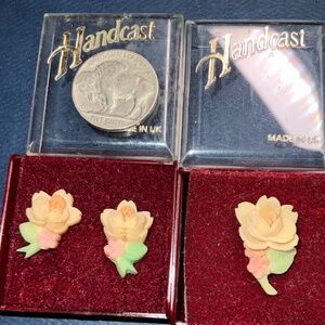 Vintage Handcast brand floral brooch and earring set peach color